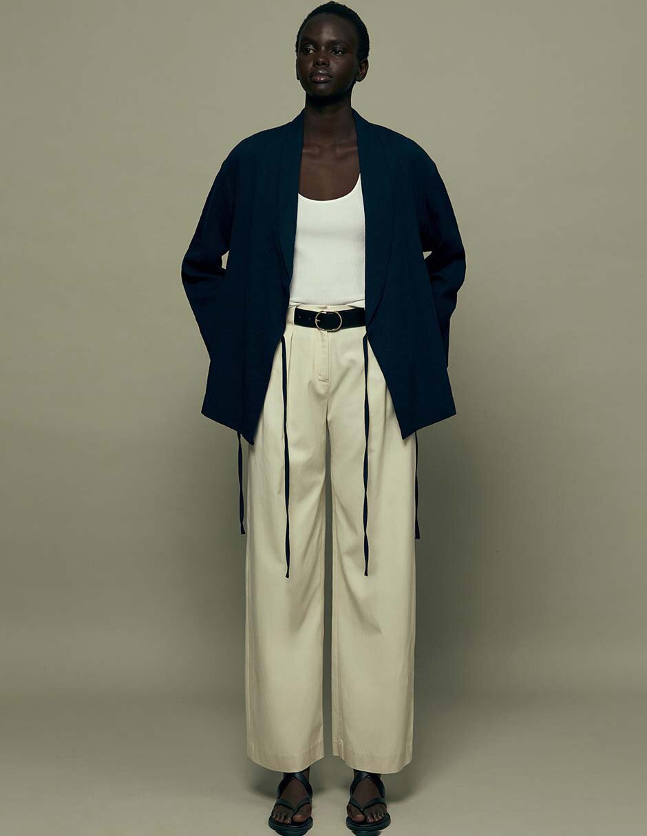 Pantalón acampanado amplio para mujer